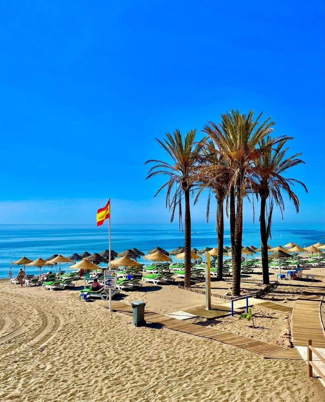 Benalbeach Casa Kito Costa 1ª Linea De Playa Benalmádena Exterior photo
